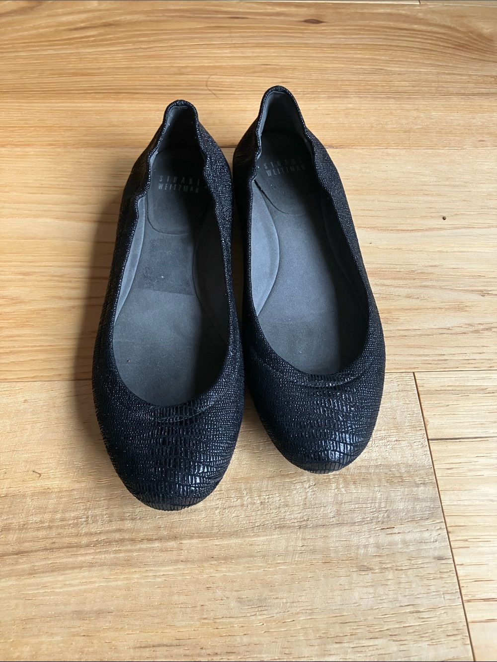 Stuart Weitzman Black Textured Ballet Flats, size 6.5